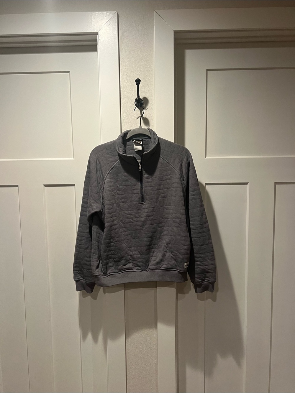 Women’s North Face Gray Quilted Half-Zip Pullover Sweater